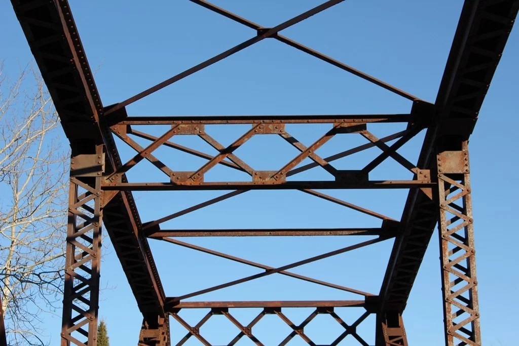 Hurley Rail Crossing